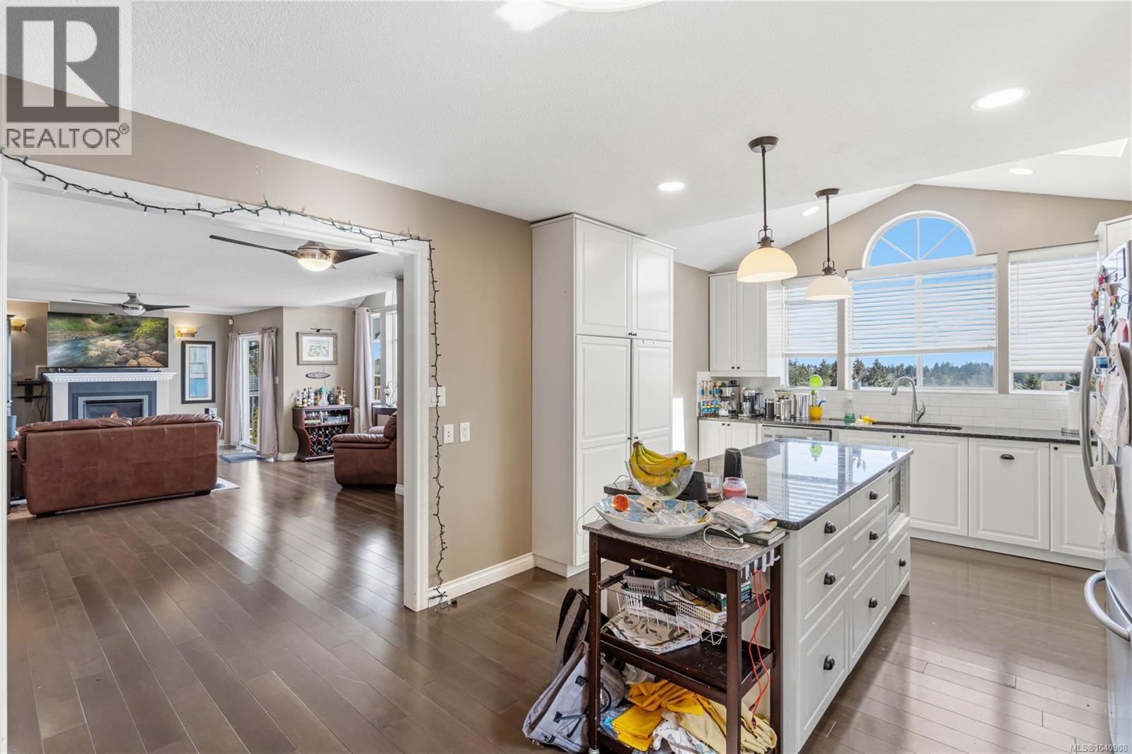 217 Tahoe Ave - Image 23
