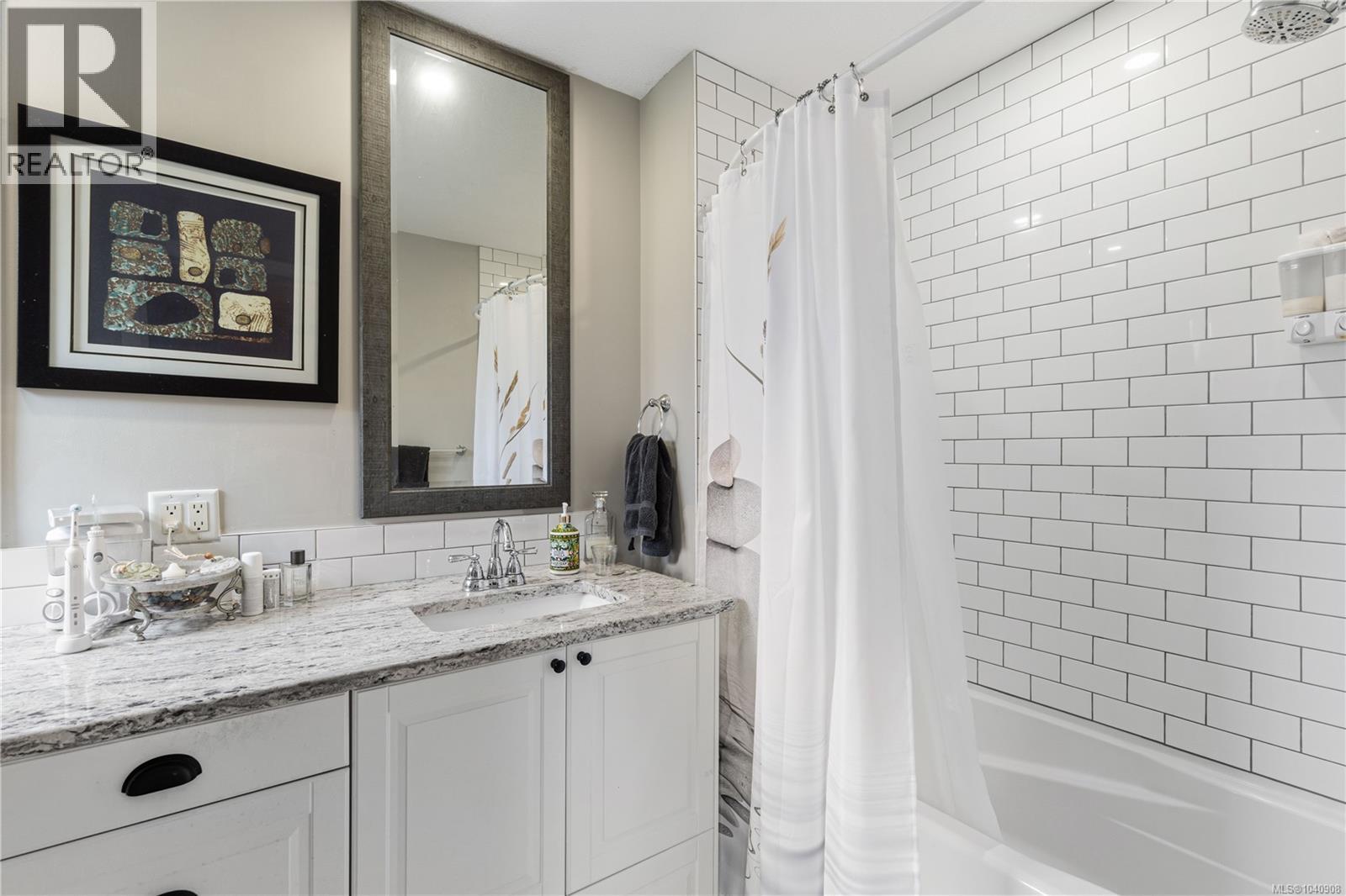 217 Tahoe Ave - 28