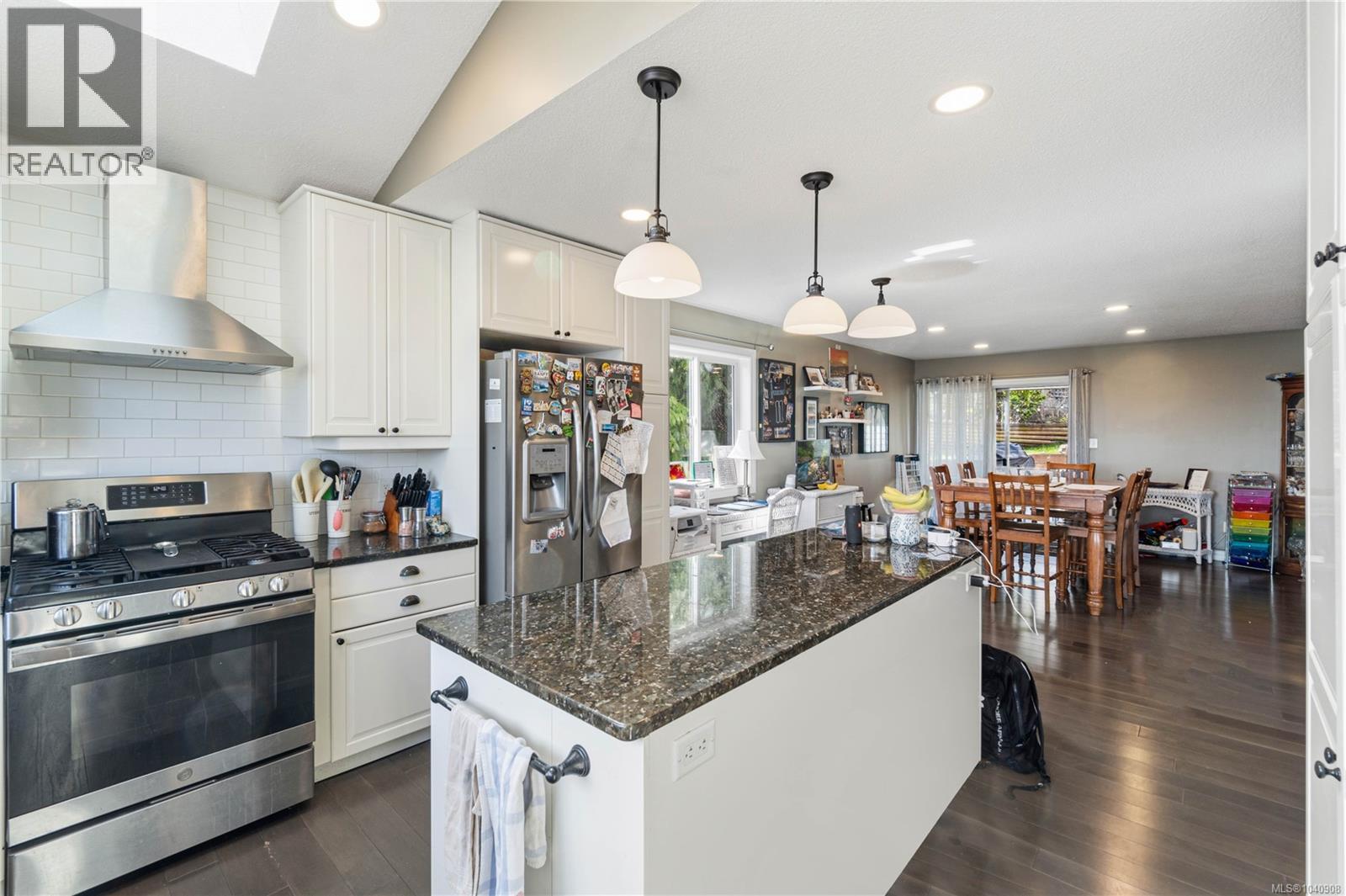 217 Tahoe Ave - 8