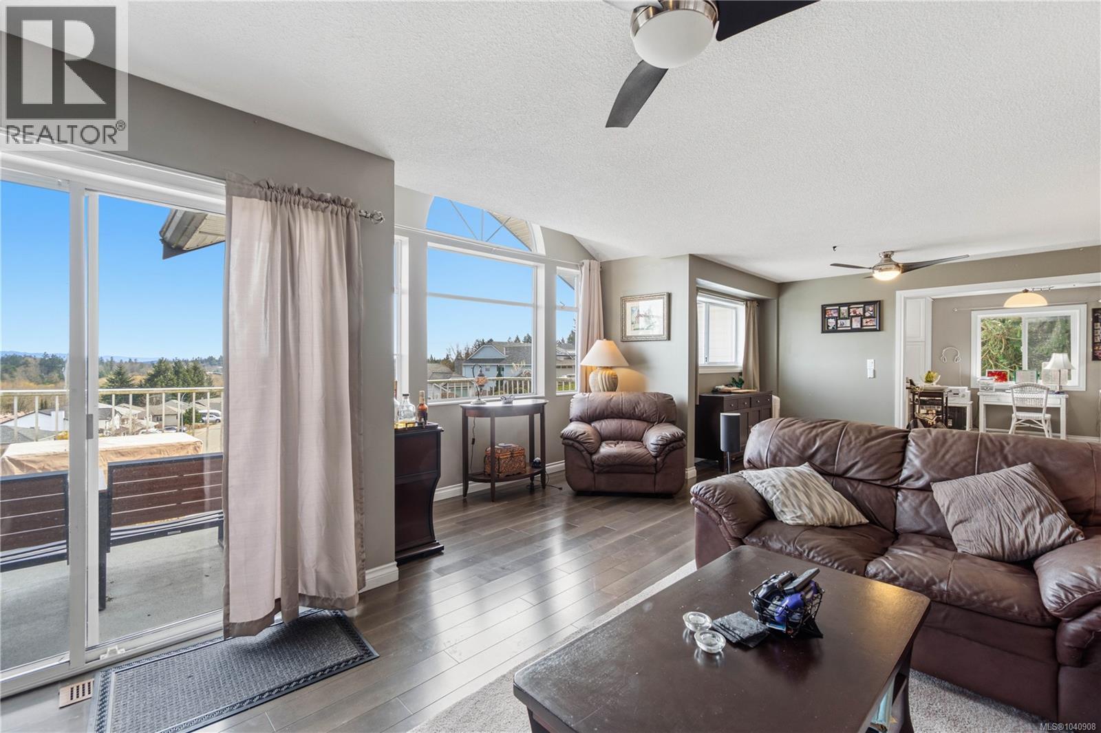 217 Tahoe Ave - 9