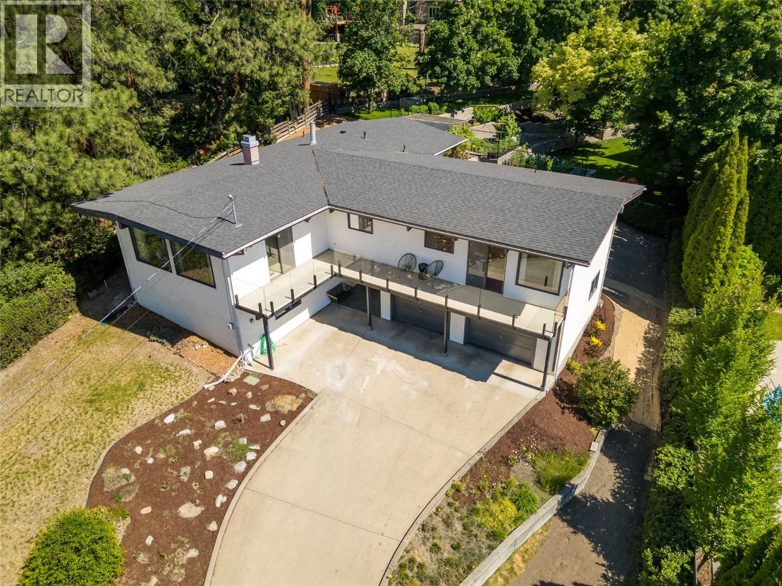  489 Okaview Road, Kelowna