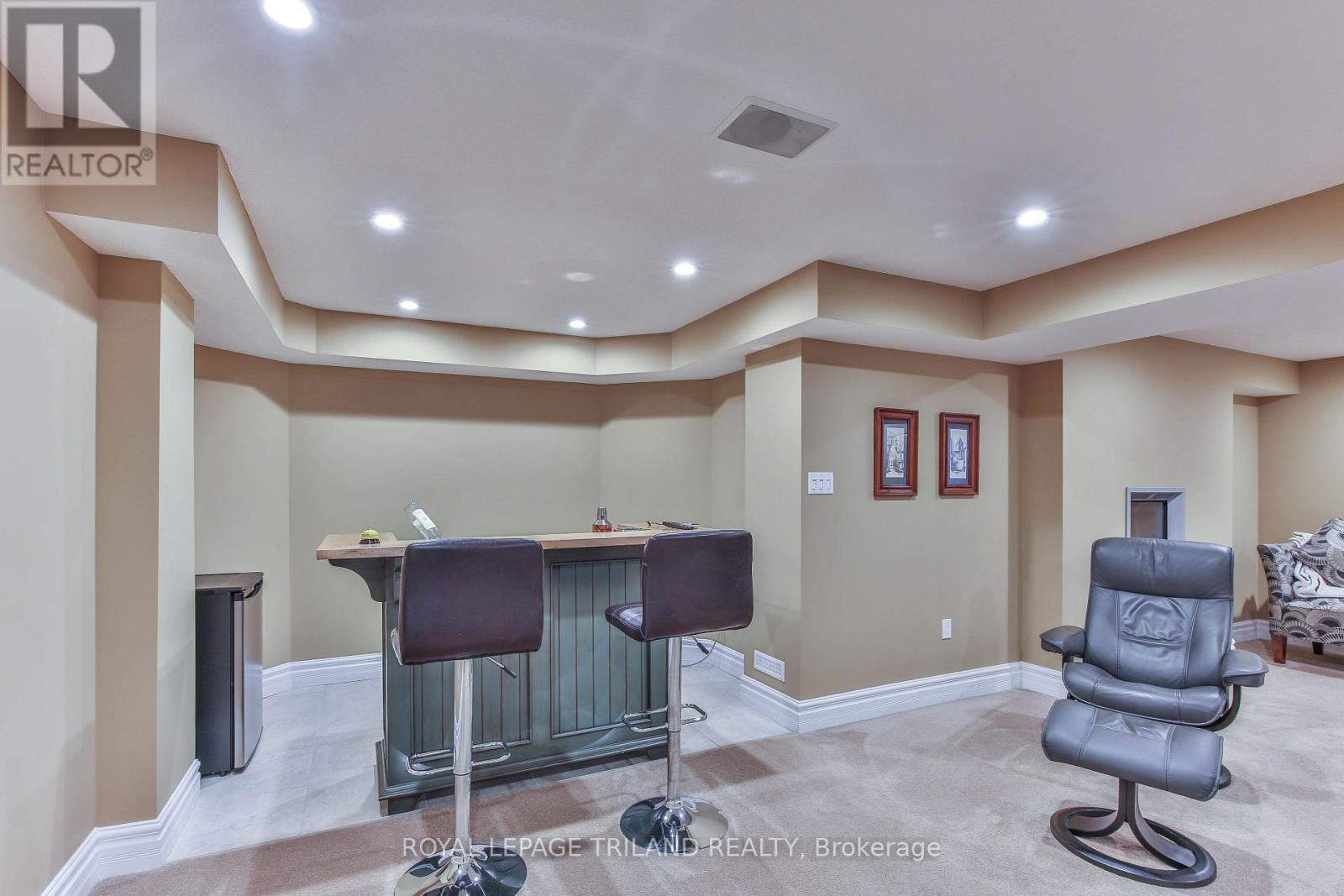 2129 PENNYROYAL STREET - 34
