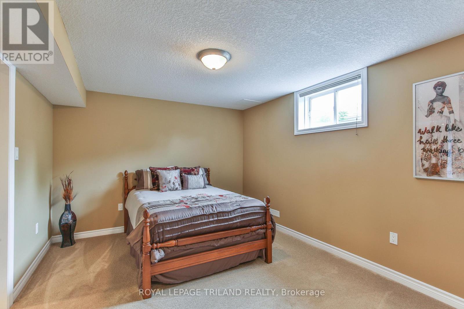 2129 PENNYROYAL STREET - 36