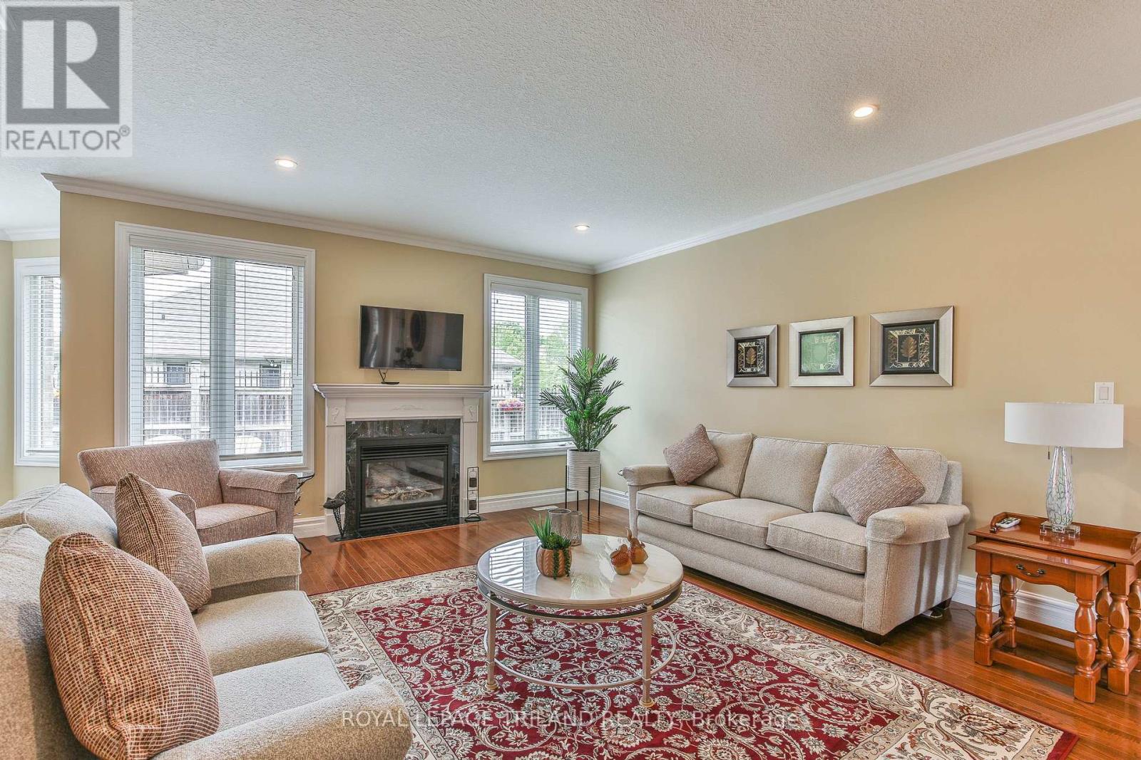 2129 PENNYROYAL STREET - 9