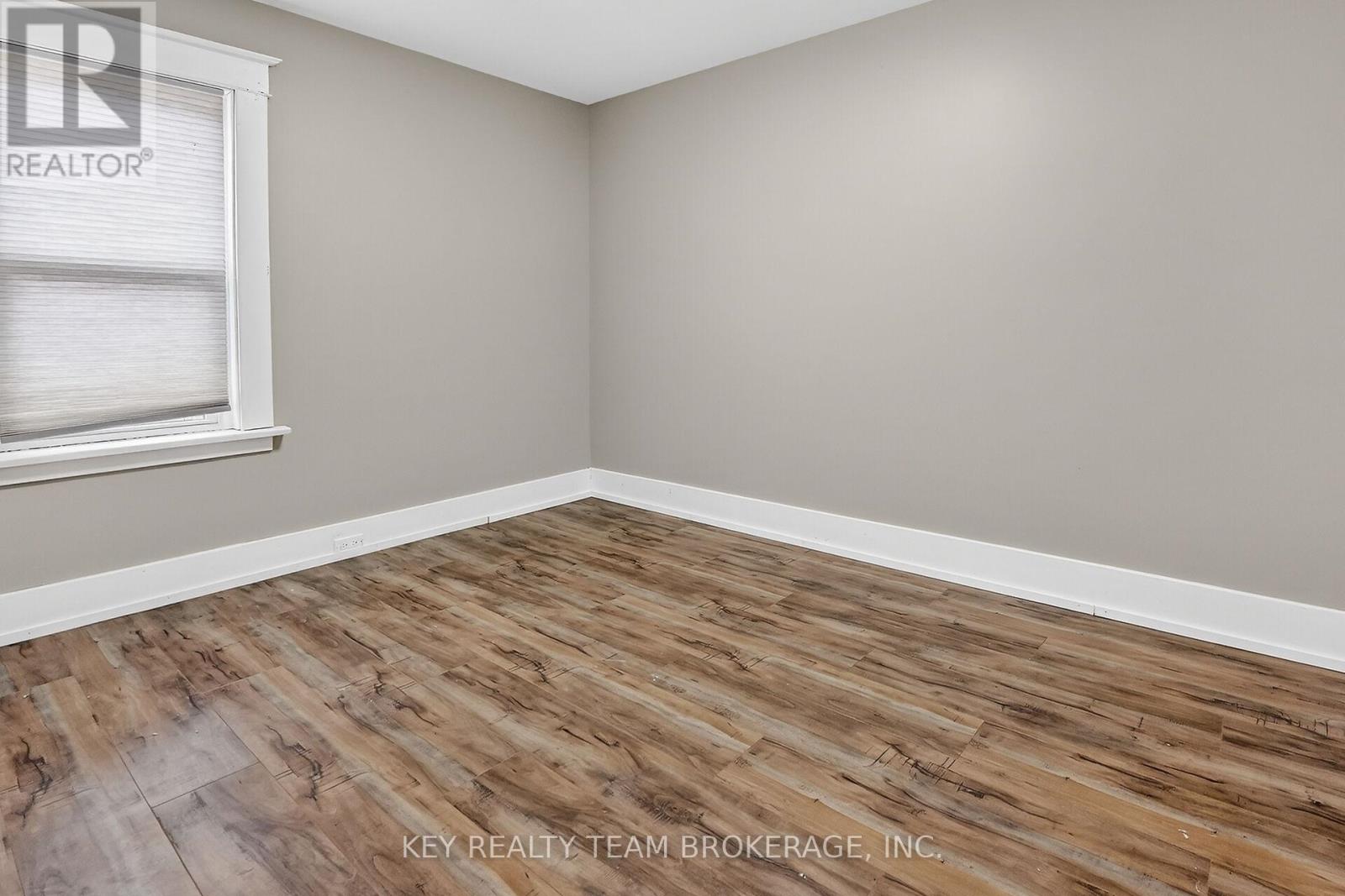 5169 BRIDGE STREET - 33