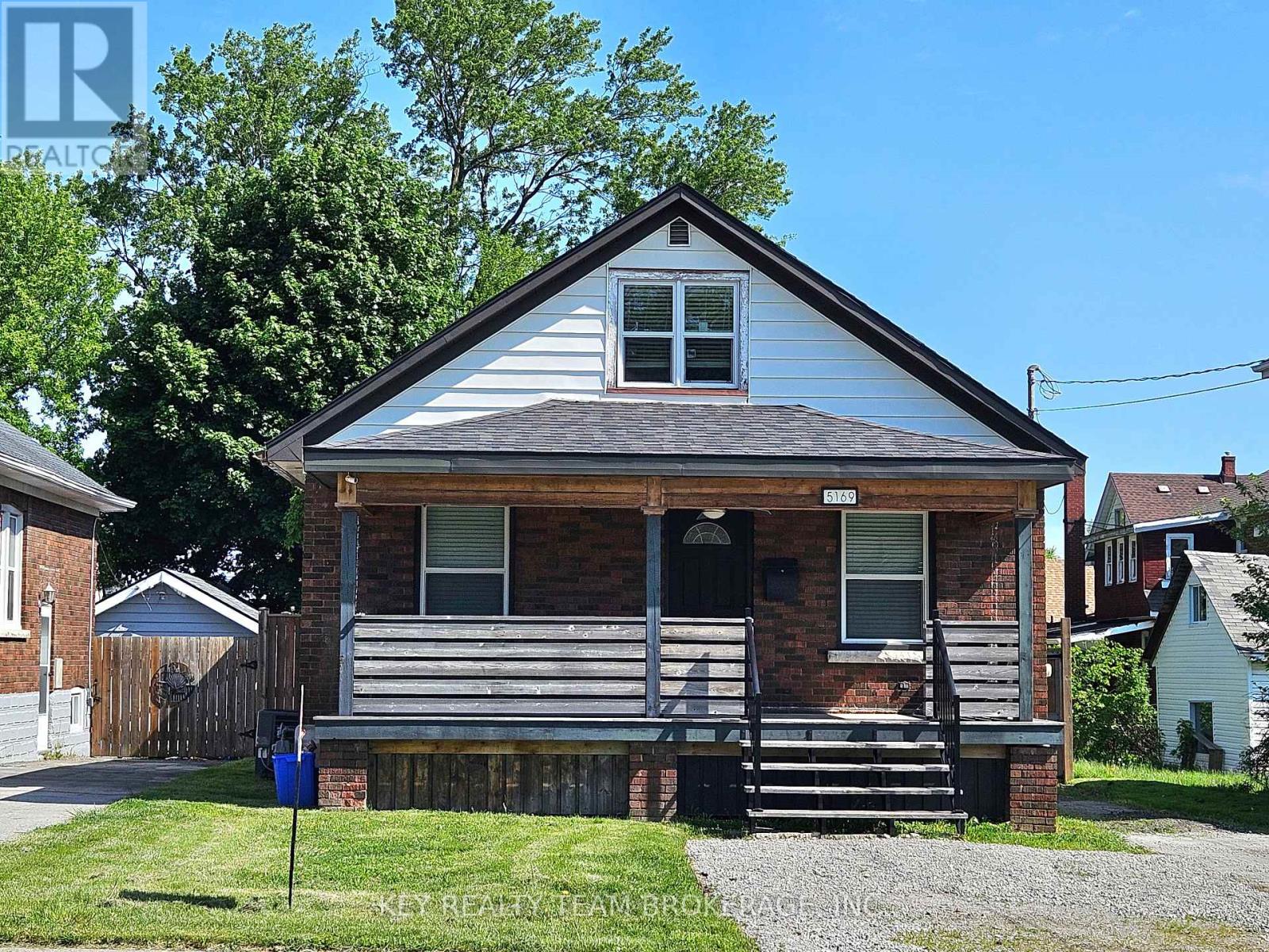5169 BRIDGE STREET - 30
