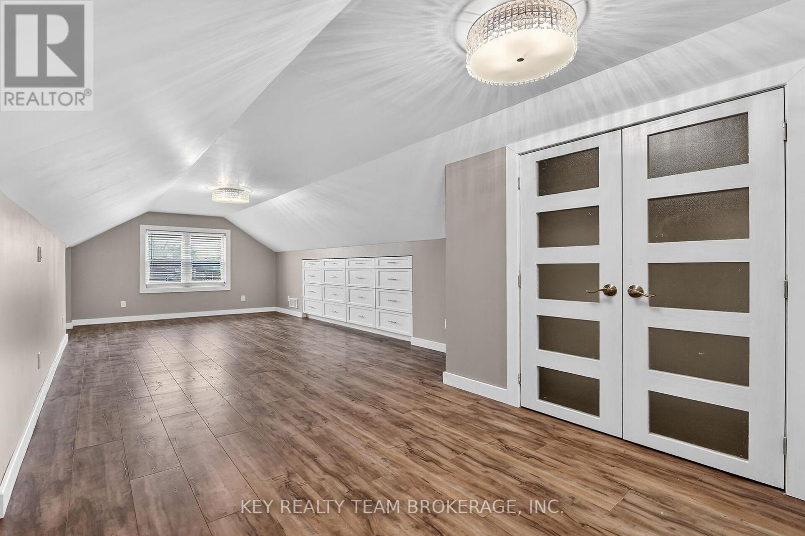 5169 BRIDGE STREET - 36