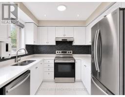 15 Silktop Trail, Brampton, ON L6R2K4 Photo 10