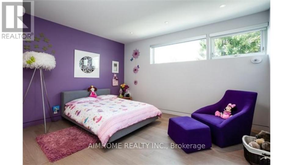 288 VANCE DRIVE - 19