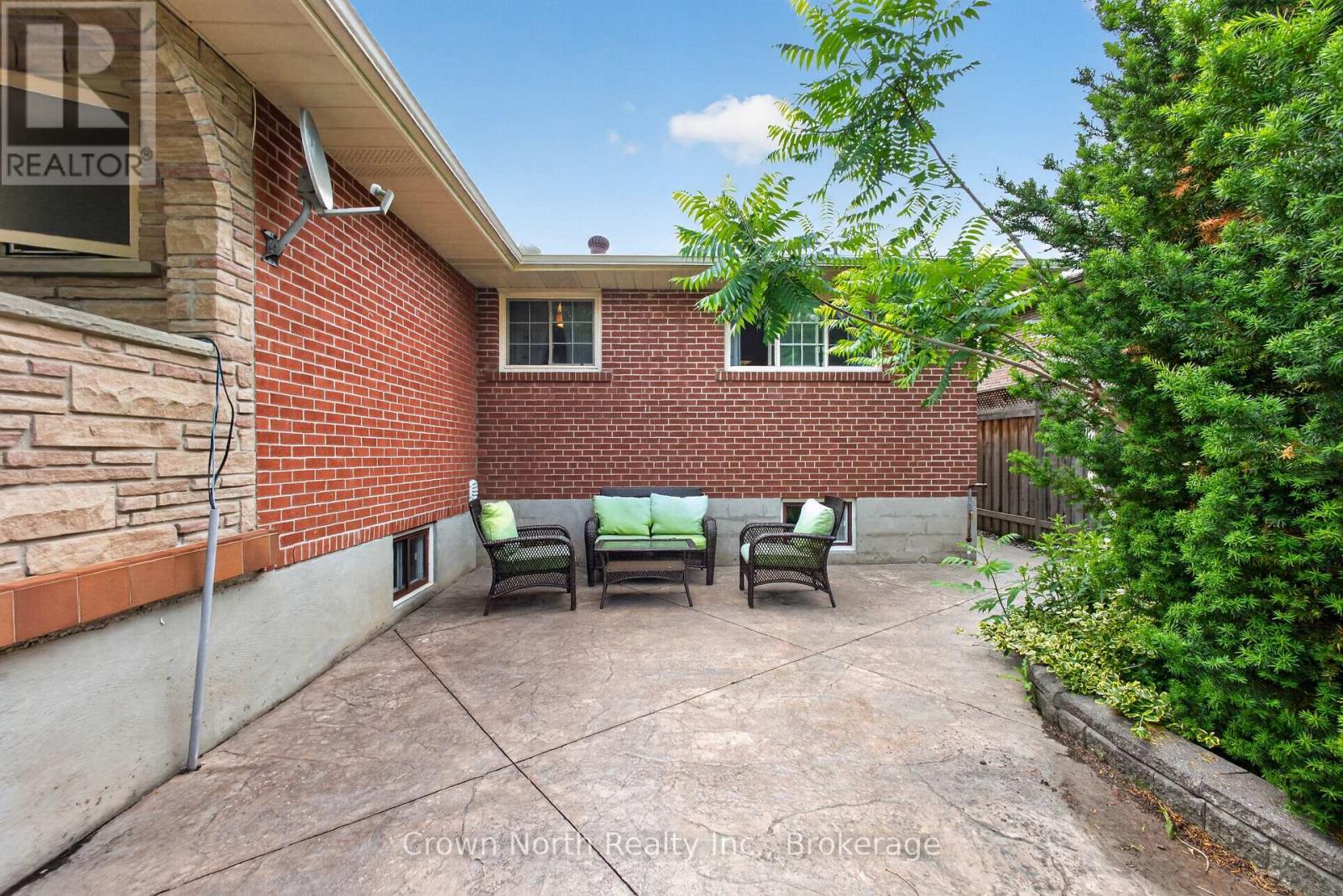 109 PORTICO DRIVE - 22