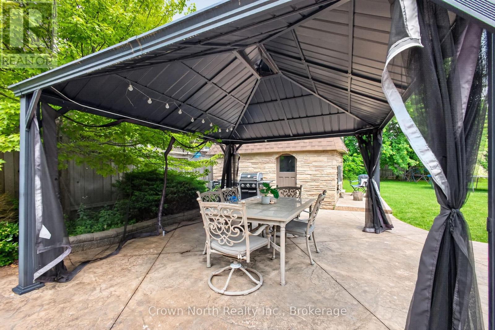 109 PORTICO DRIVE - 24