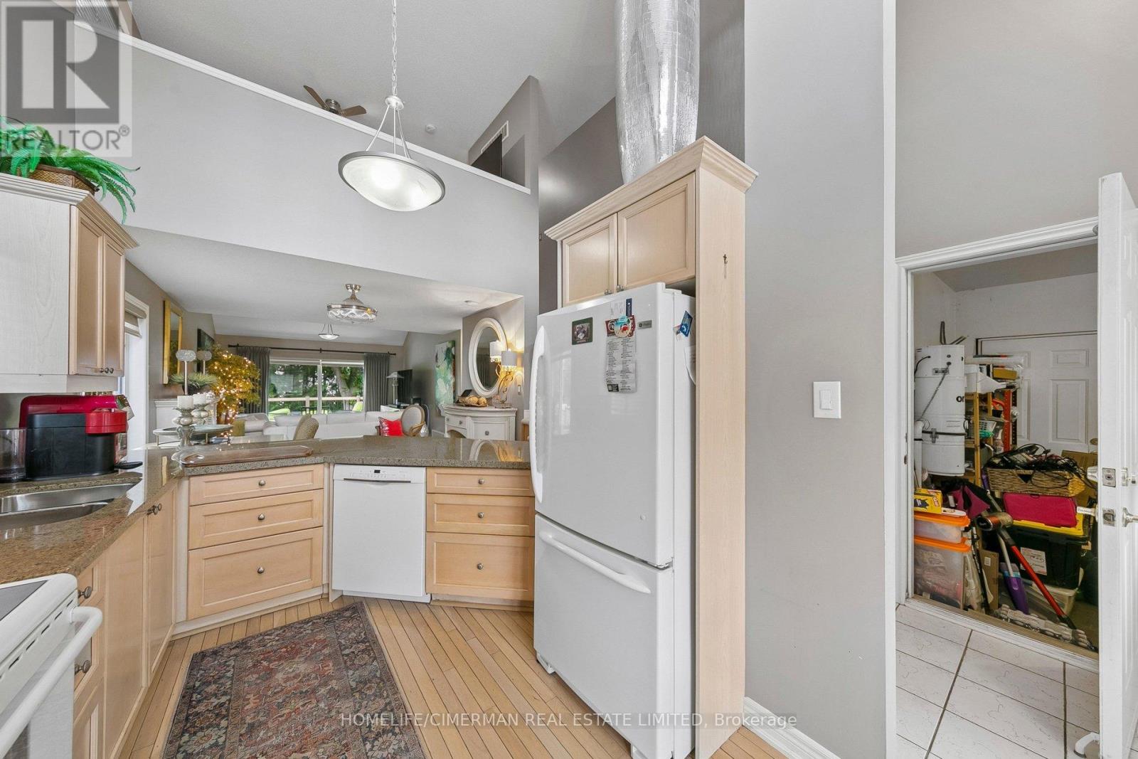 #1 1173 BELLVIEW CRESCENT - 15