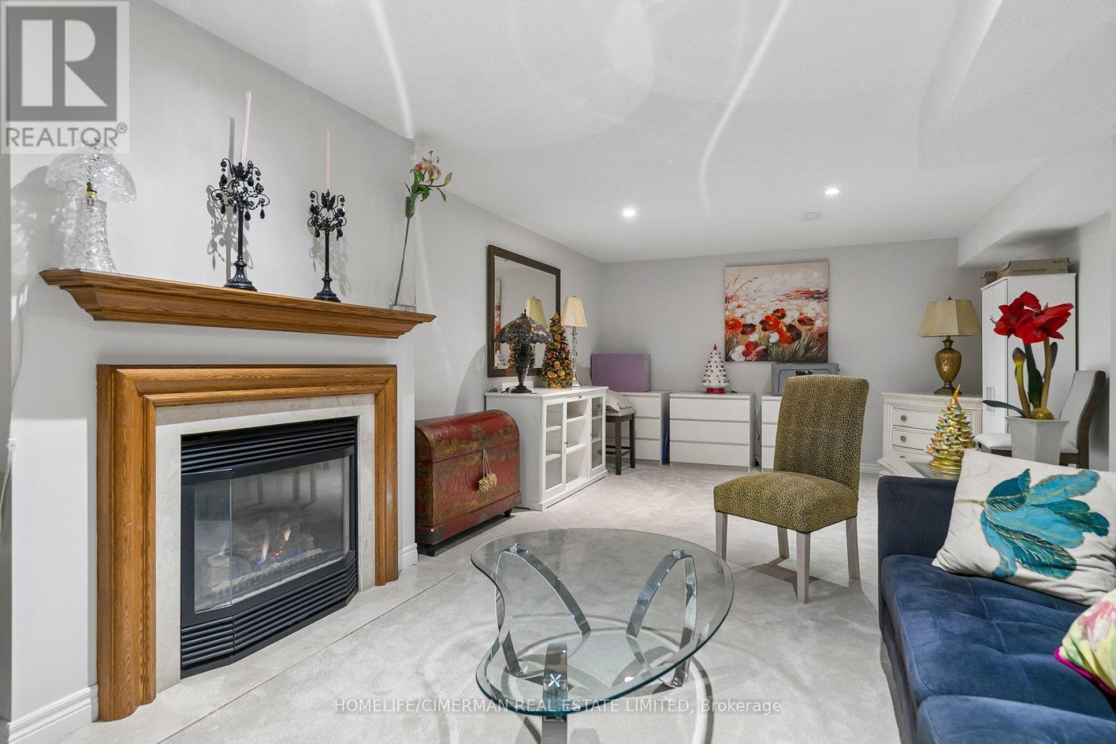 #1 1173 BELLVIEW CRESCENT - 35