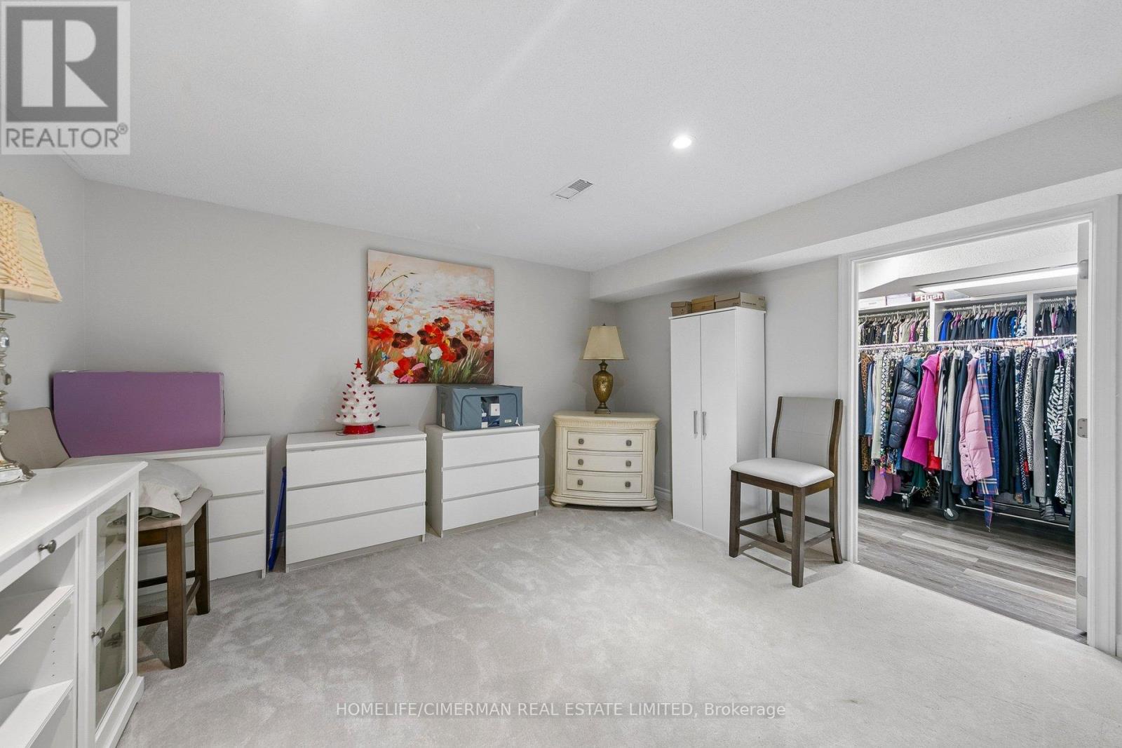 #1 1173 BELLVIEW CRESCENT - 37