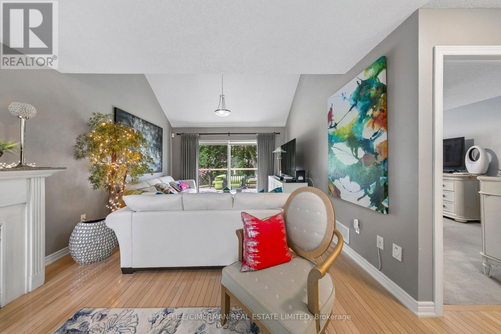 #1 1173 BELLVIEW CRESCENT - 5