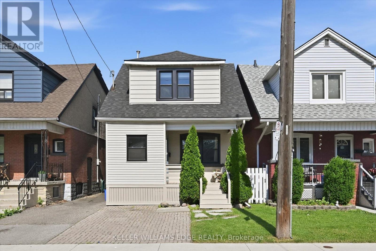 77 CAMERON AVENUE N - 1