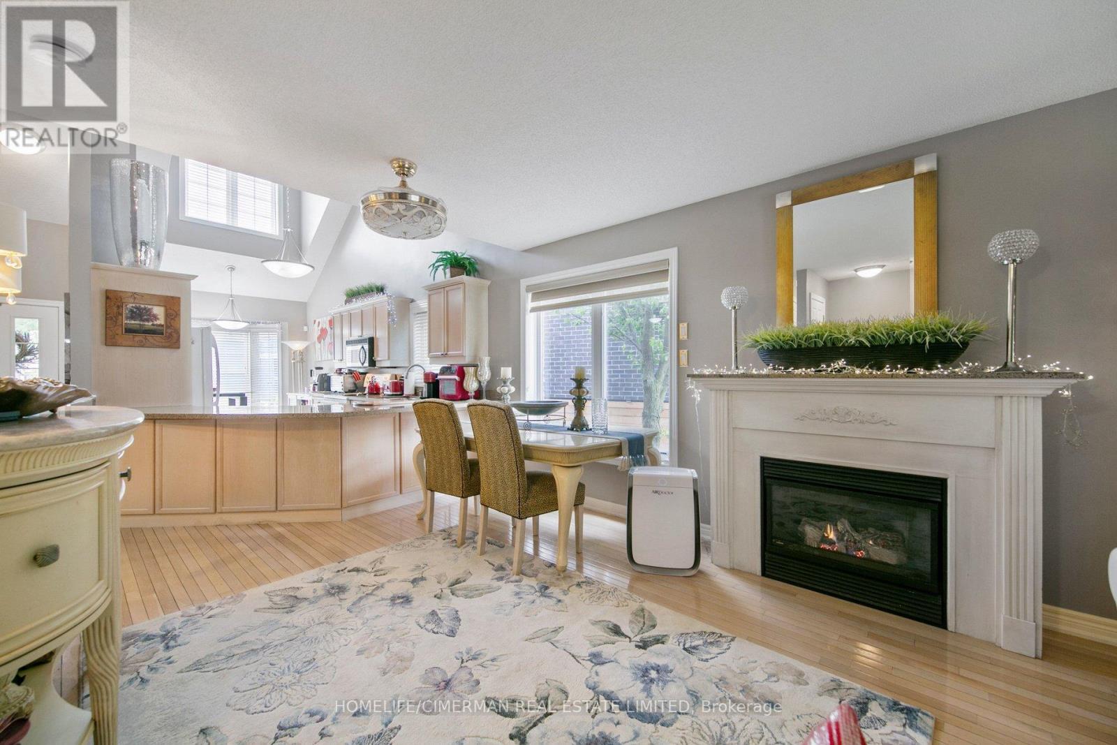 #1 1173 BELLVIEW CRESCENT - 9