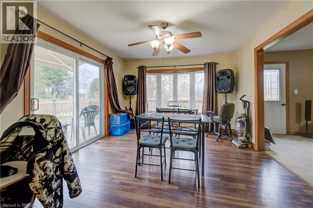5-bedroom home for sale at 681 CONC 14 TOWNSEND Road, Simcoe ON · photo 8 of 49