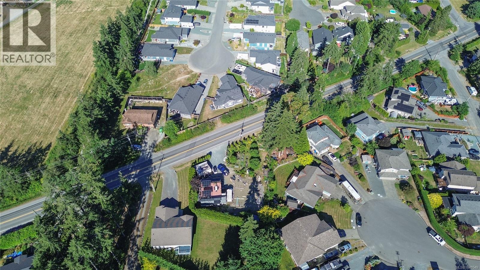 1591 Cowichan Bay Rd - 18