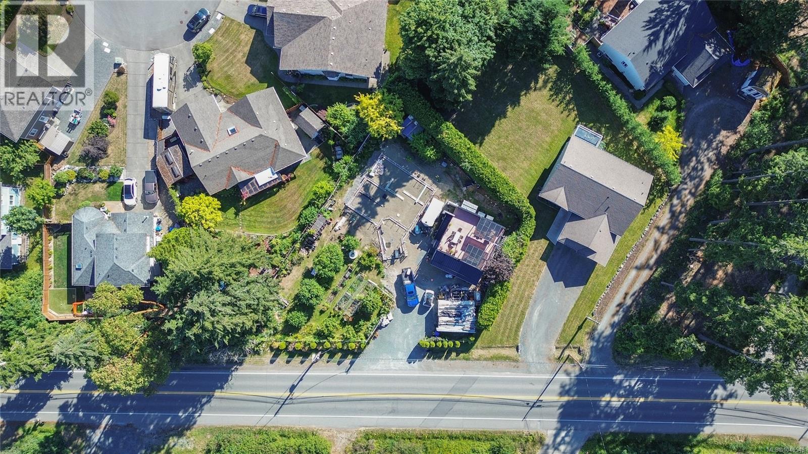 1591 Cowichan Bay Rd - 15