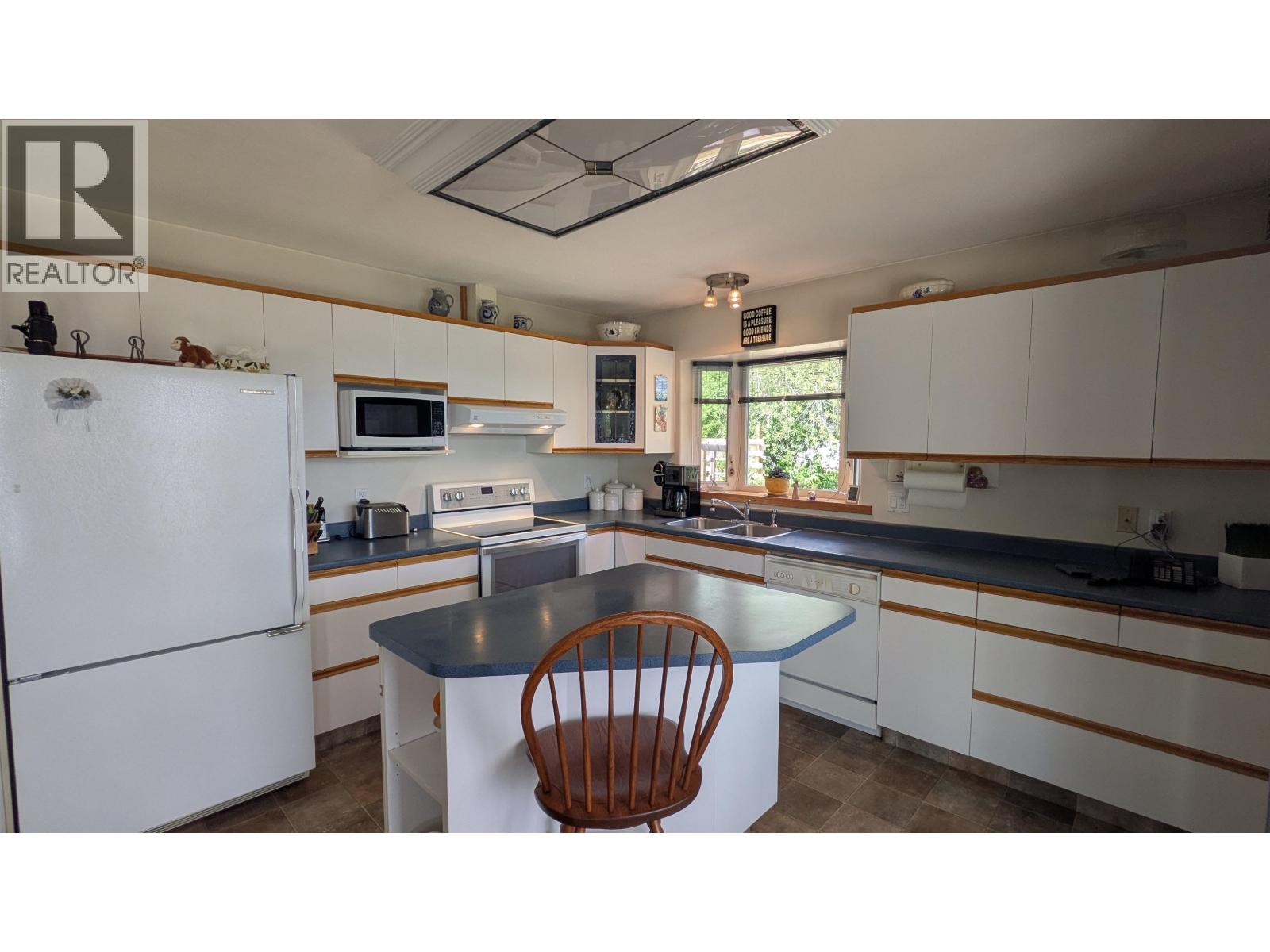 6940 W MEIER ROAD, Vanderhoof