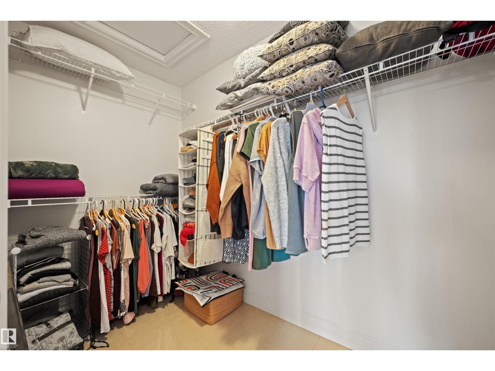 525 173A ST SW - 21