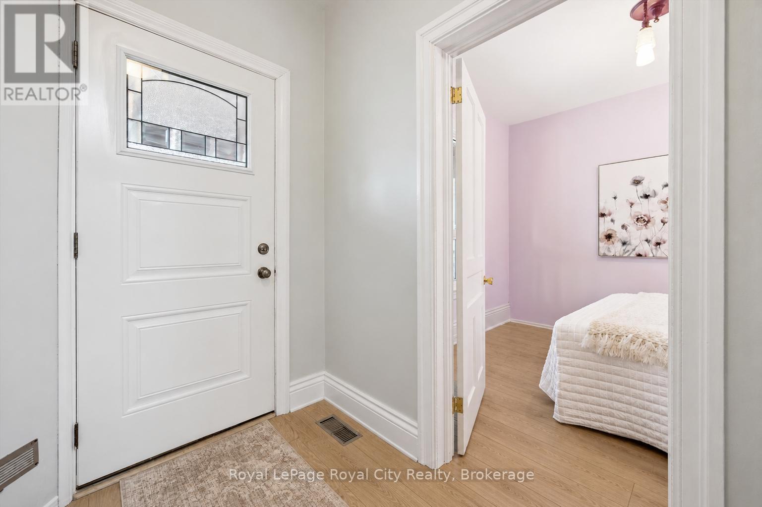 178 YORK ROAD - 11