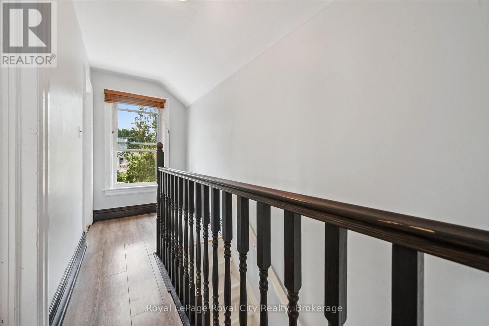 178 YORK ROAD - 32