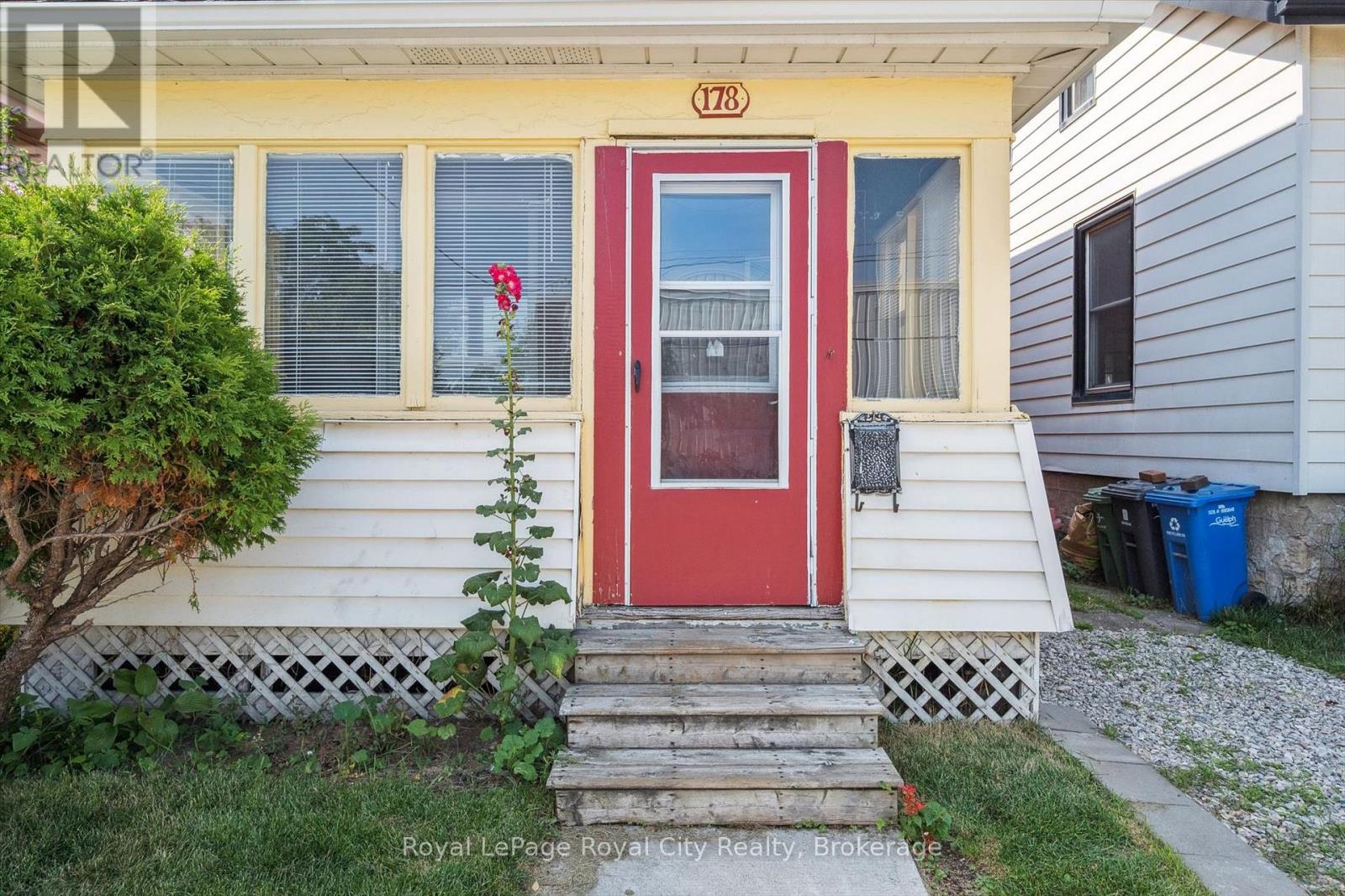 178 YORK ROAD - 7