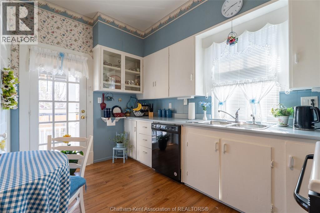 108 Forest STREET - 17