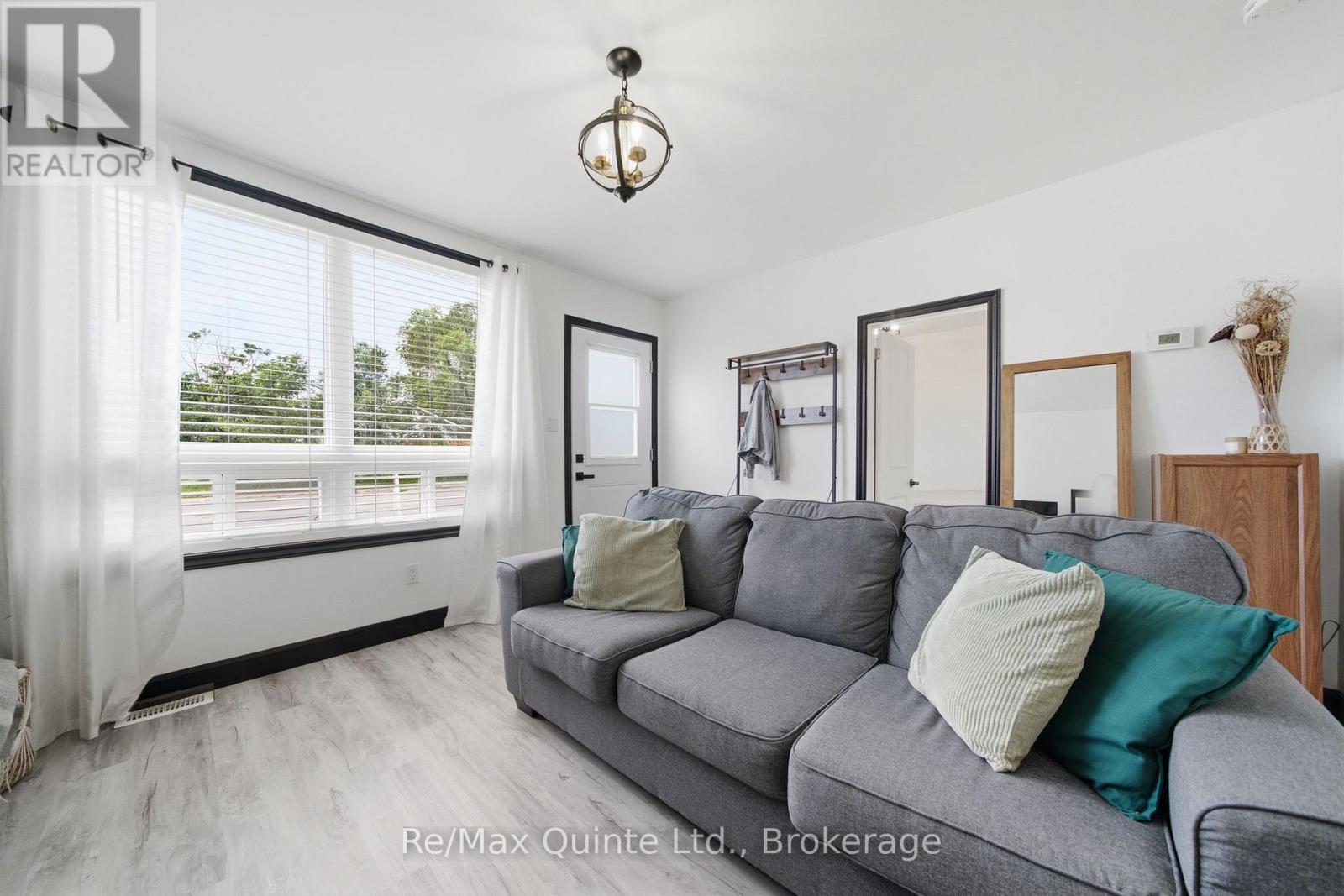 261 SIDNEY STREET - 13