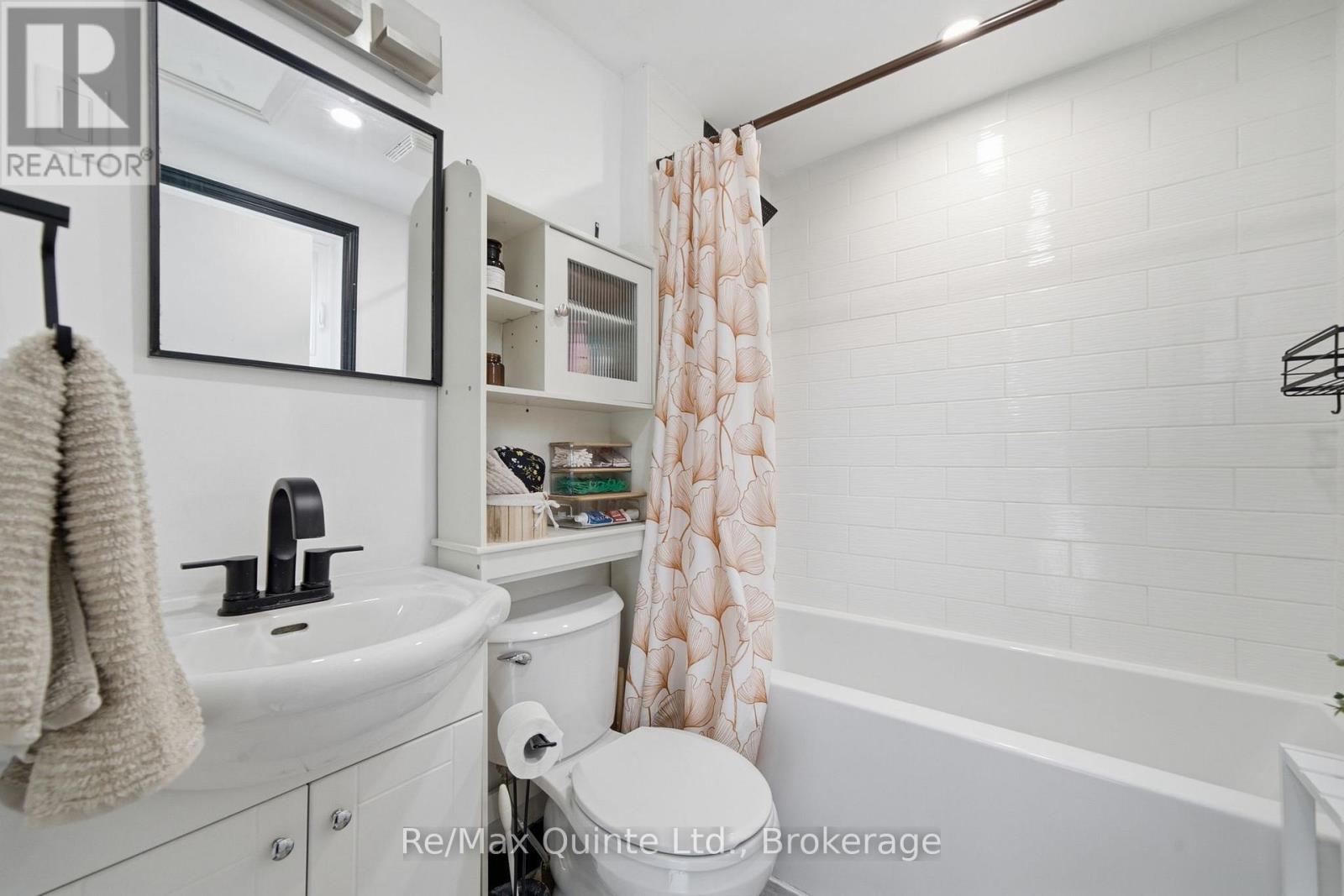 261 SIDNEY STREET - 25
