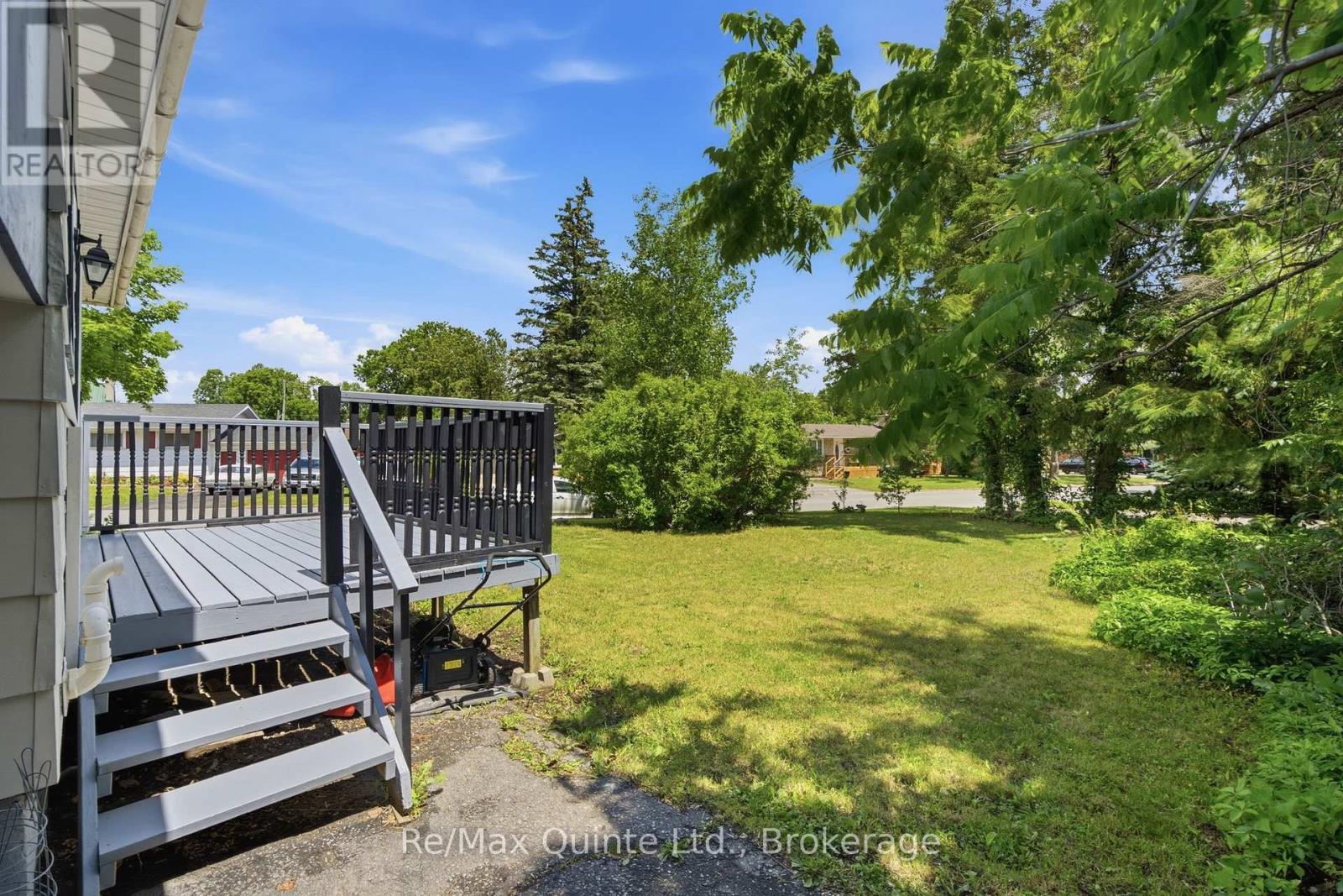 261 SIDNEY STREET - 35