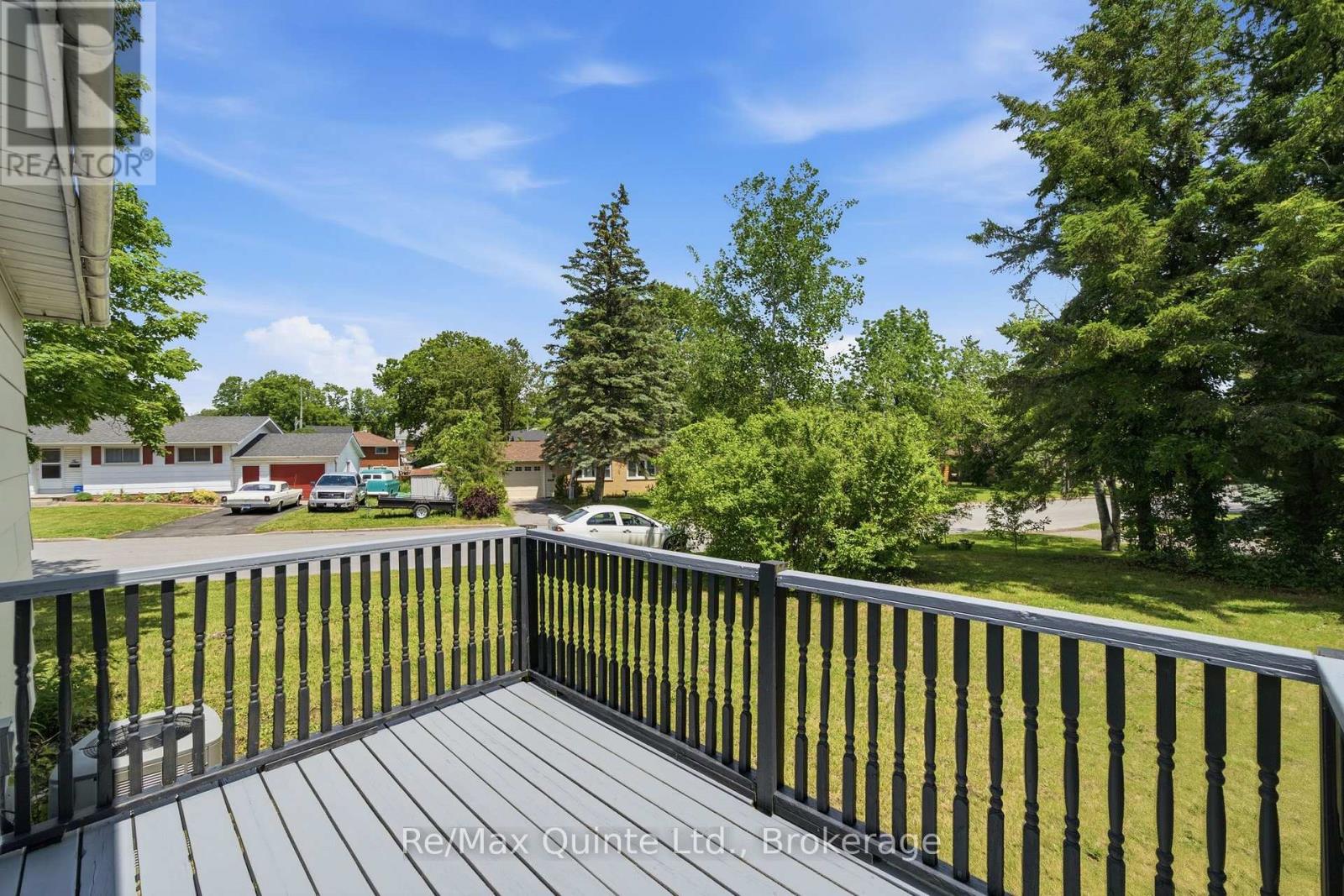 261 SIDNEY STREET - 36