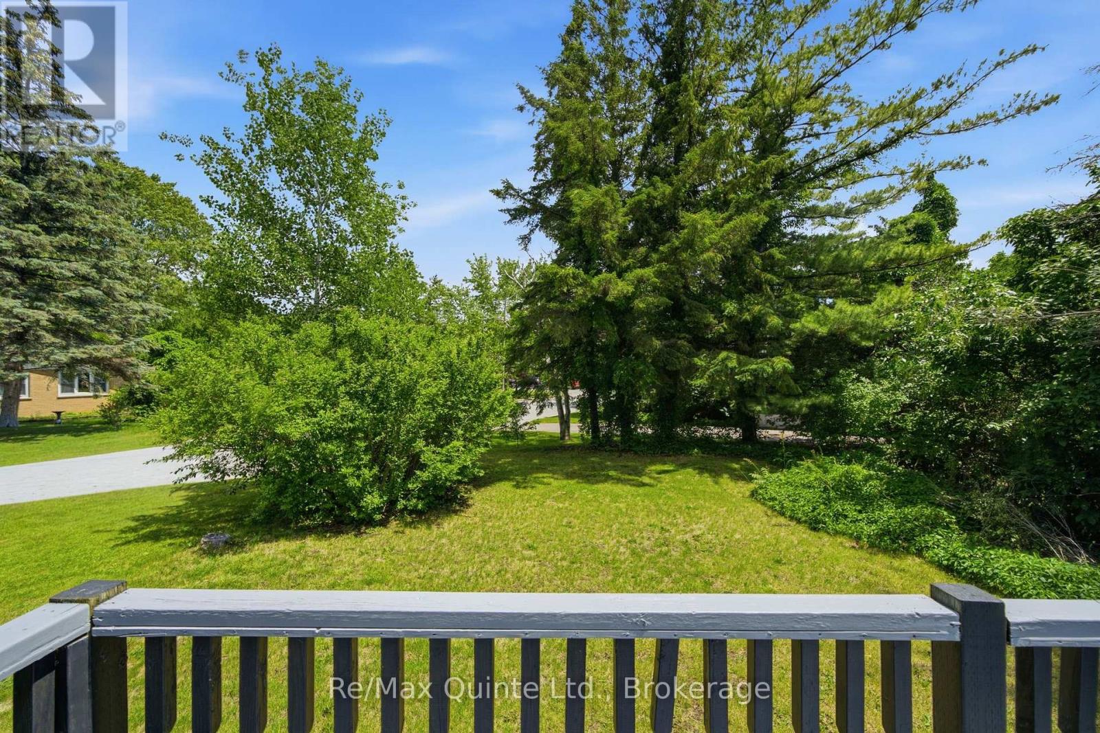 261 SIDNEY STREET - 39
