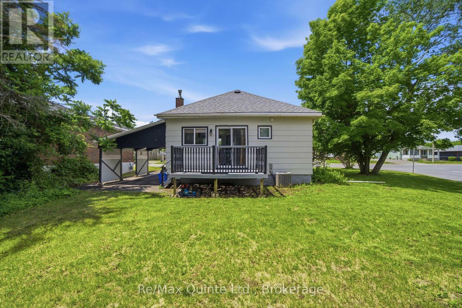 261 SIDNEY STREET - 40