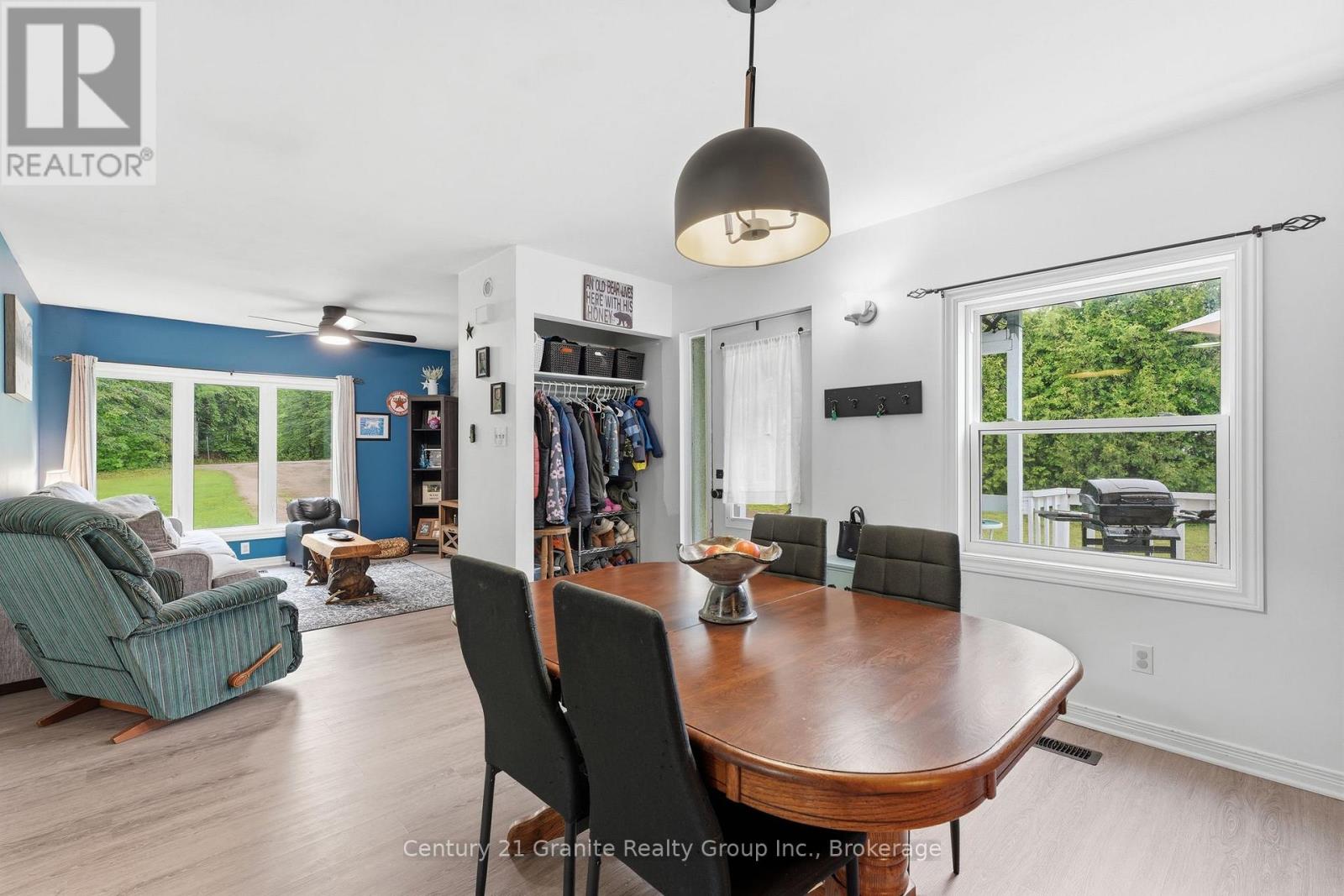 18 PINE RIDGE ROAD - 12