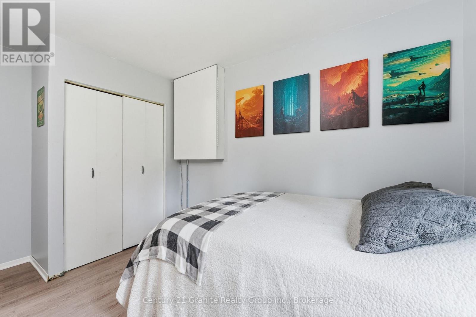 18 PINE RIDGE ROAD - 24