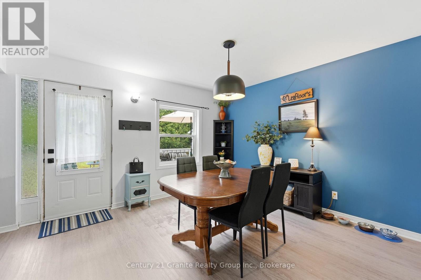 18 PINE RIDGE ROAD - 9