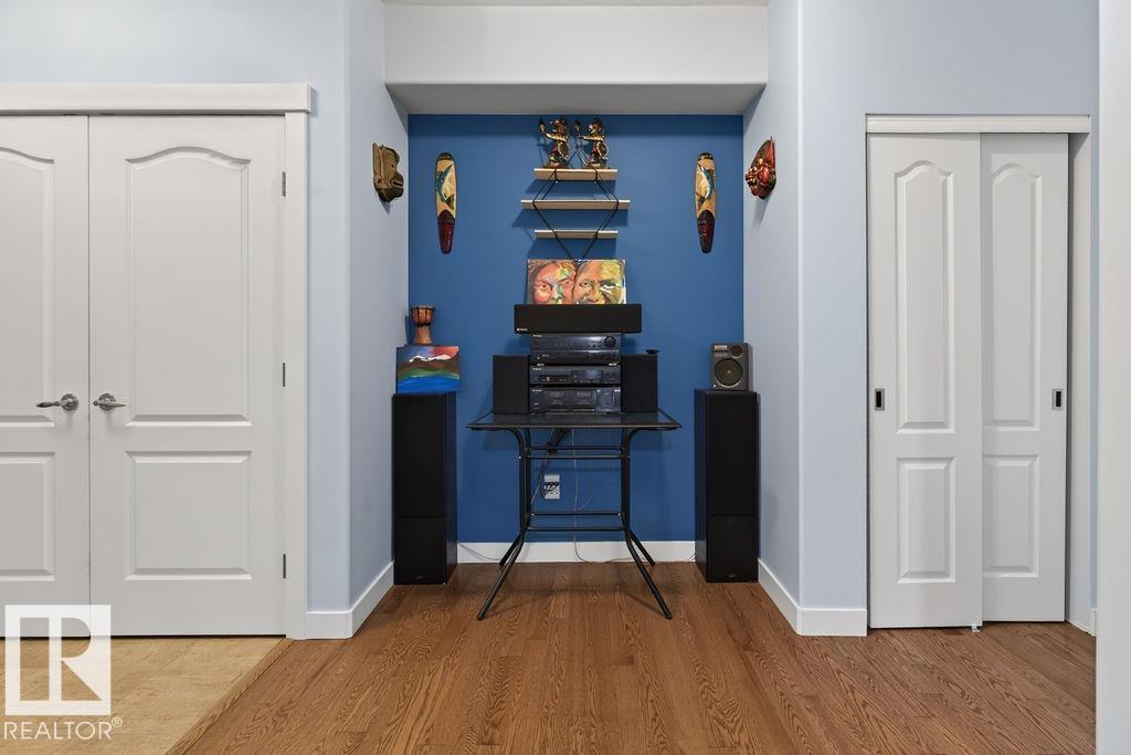 #106 1406 HODGSON WY NW - photo 2