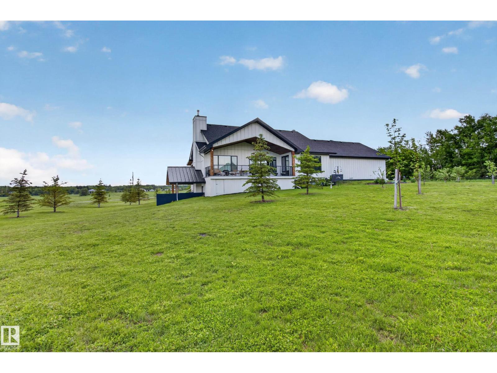 #155 22111 TWP ROAD 510 - 4