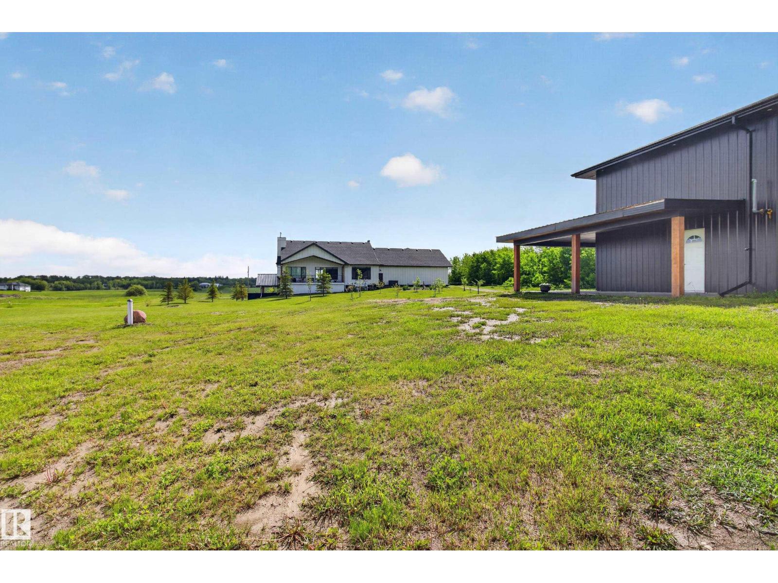 #155 22111 TWP ROAD 510 - 70