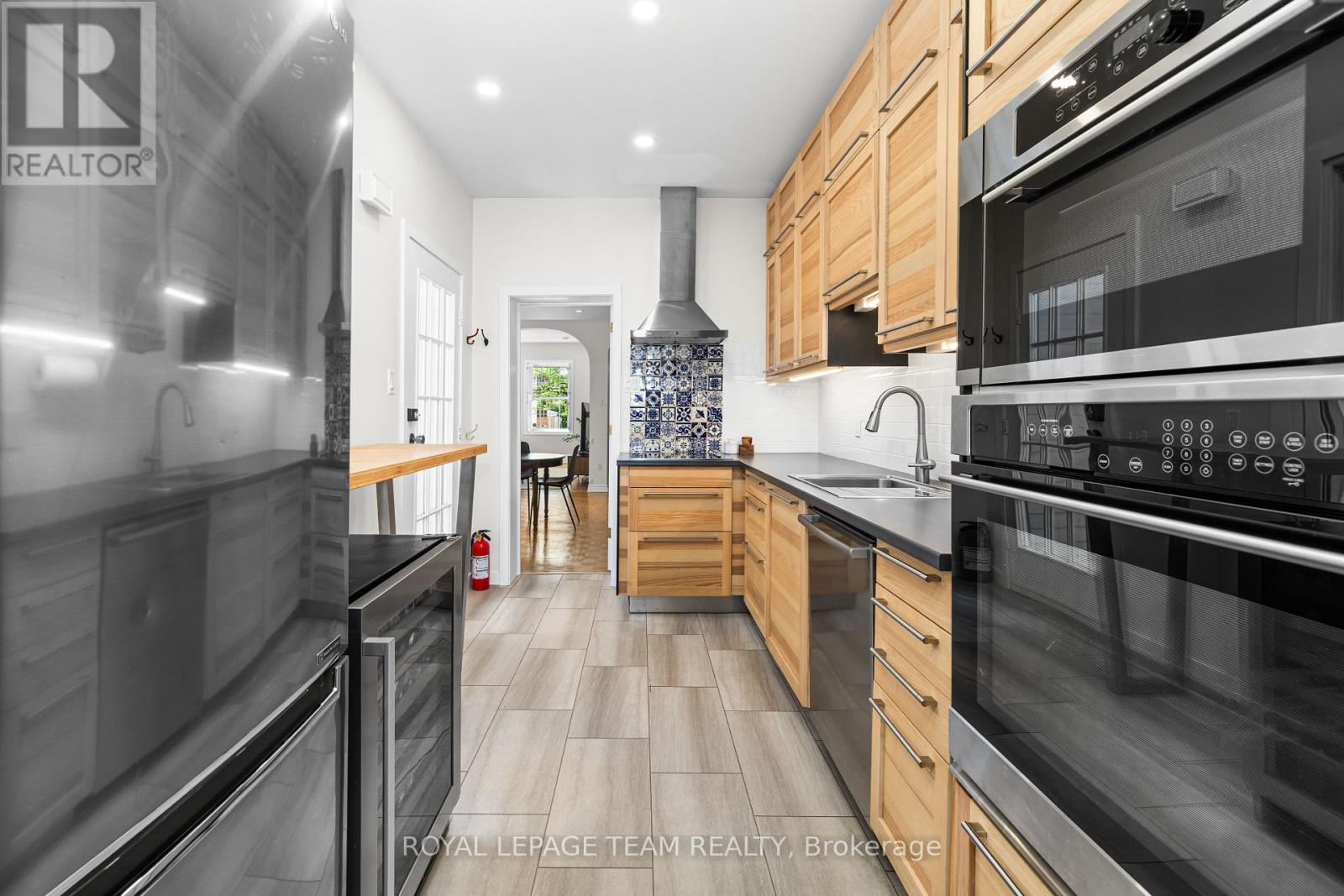 2 Bed, 2 Bath House for Sale in Ottawa – 14 CRICHTON STREET, Ottawa – MLS# X13467580 - Image 20