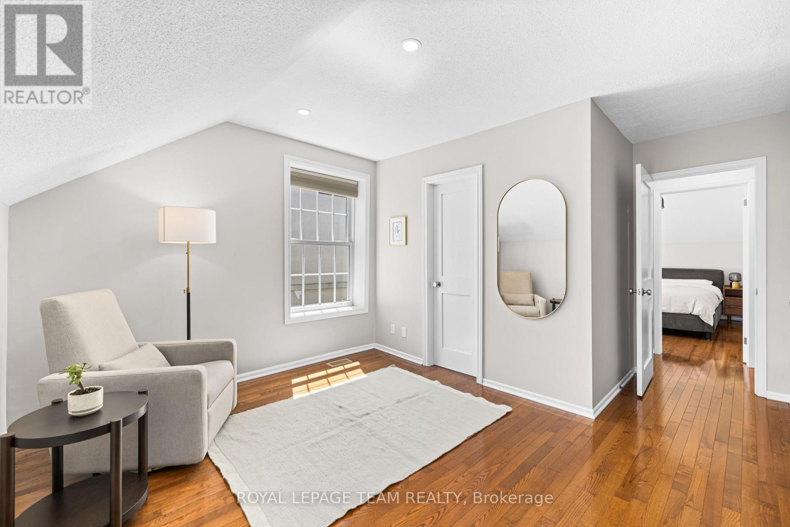 2 Bed, 2 Bath House for Sale in Ottawa – 14 CRICHTON STREET, Ottawa – MLS# X13467580 - Image 29