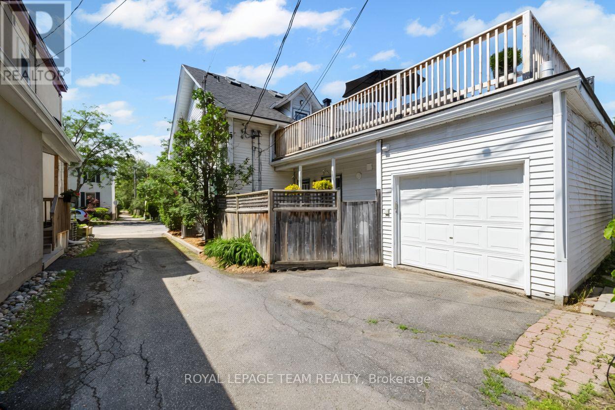 2 Bed, 2 Bath House for Sale in Ottawa – 14 CRICHTON STREET, Ottawa – MLS# X13467580 - Image 42