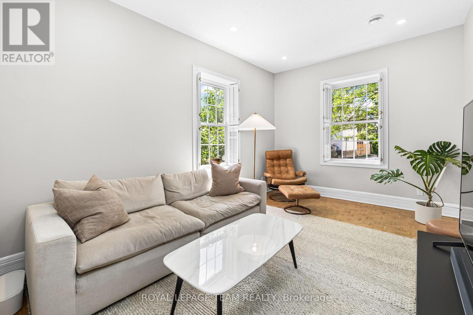2 Bed, 2 Bath House for Sale in Ottawa – 14 CRICHTON STREET, Ottawa – MLS# X13467580 - Image 8