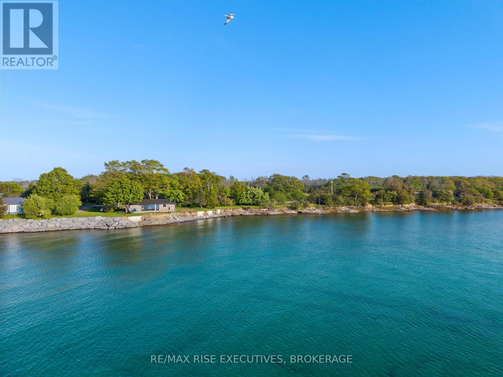 682 SALMON POINT ROAD - 18
