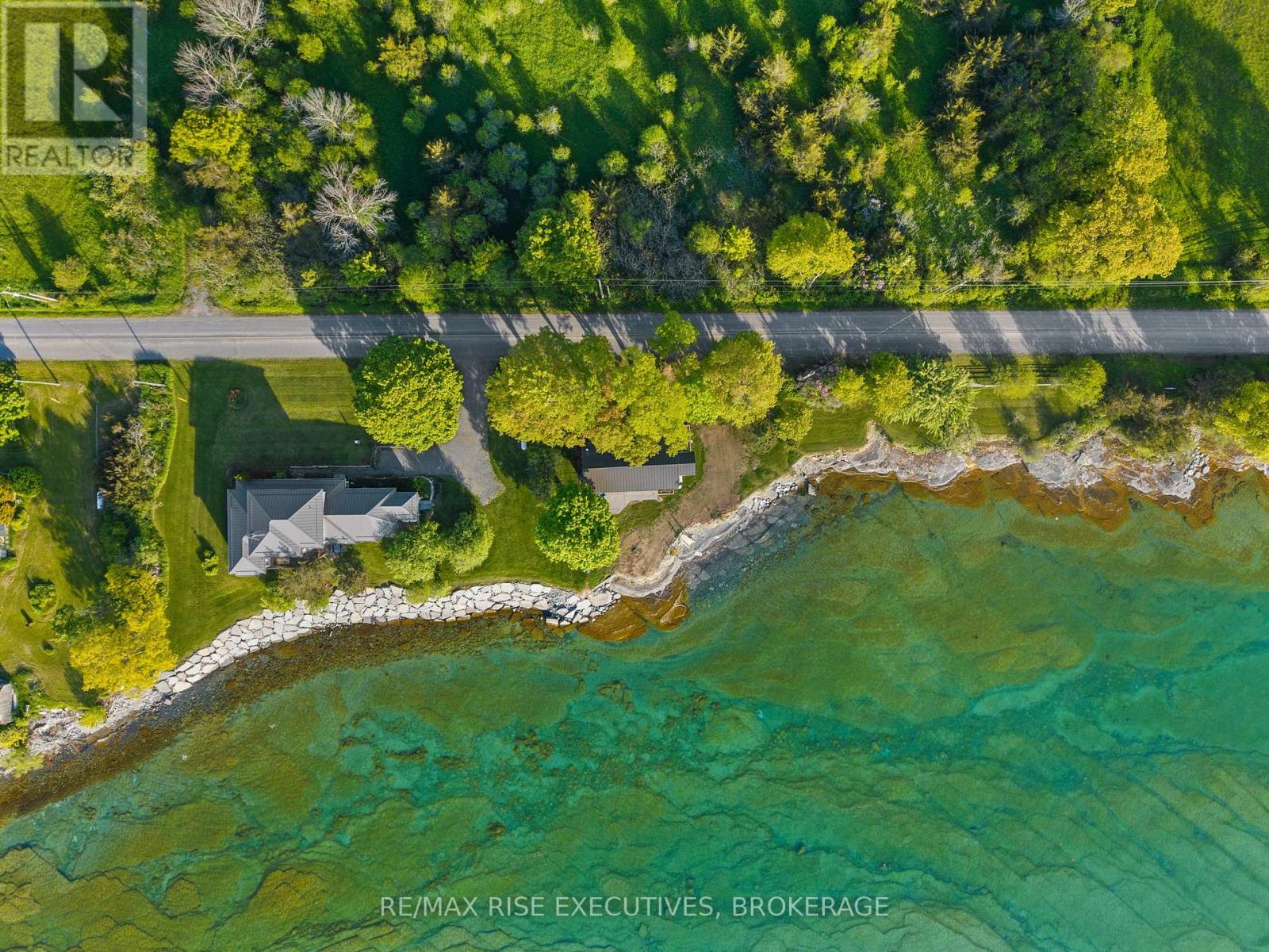 682 SALMON POINT ROAD - 20