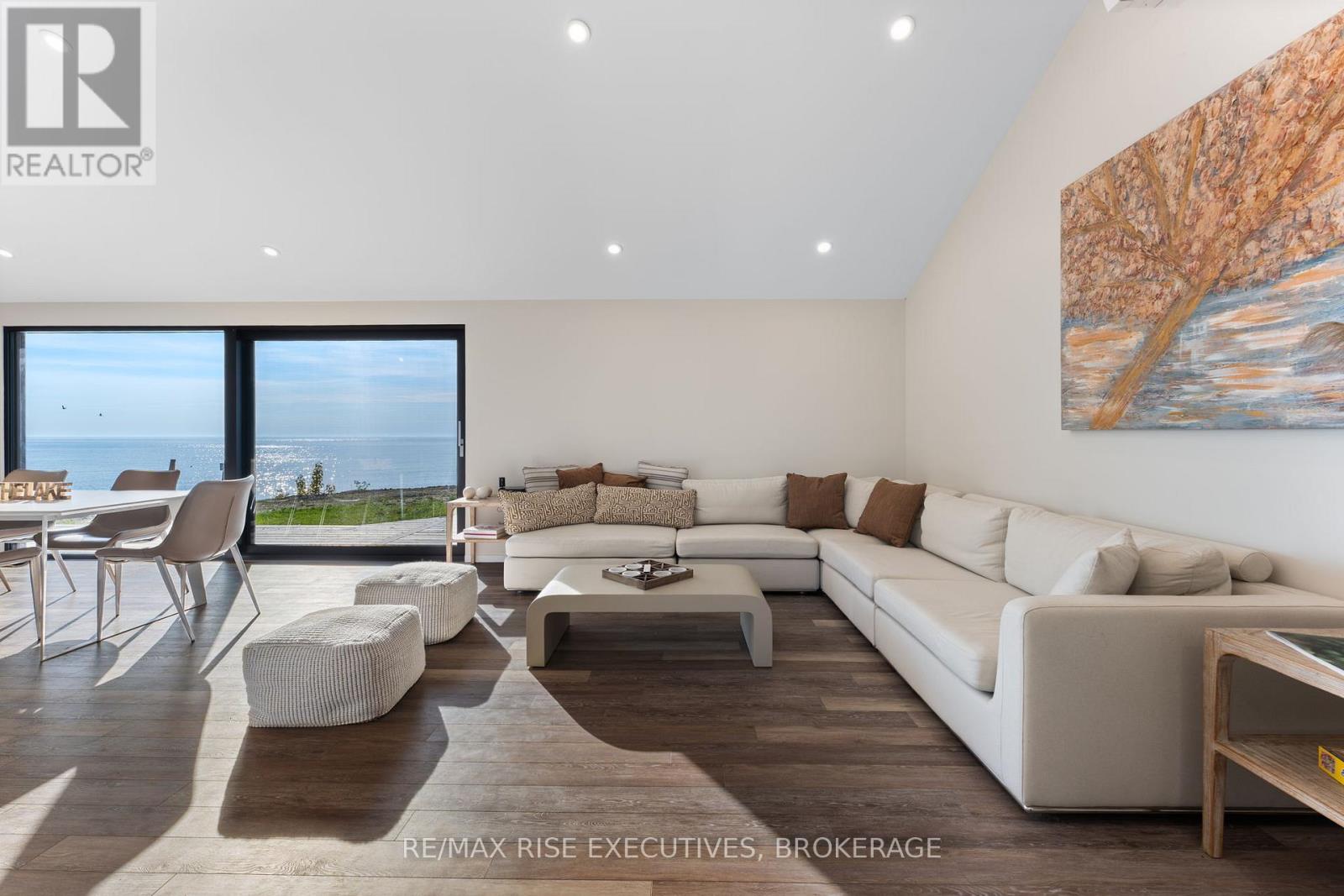 682 SALMON POINT ROAD - 8