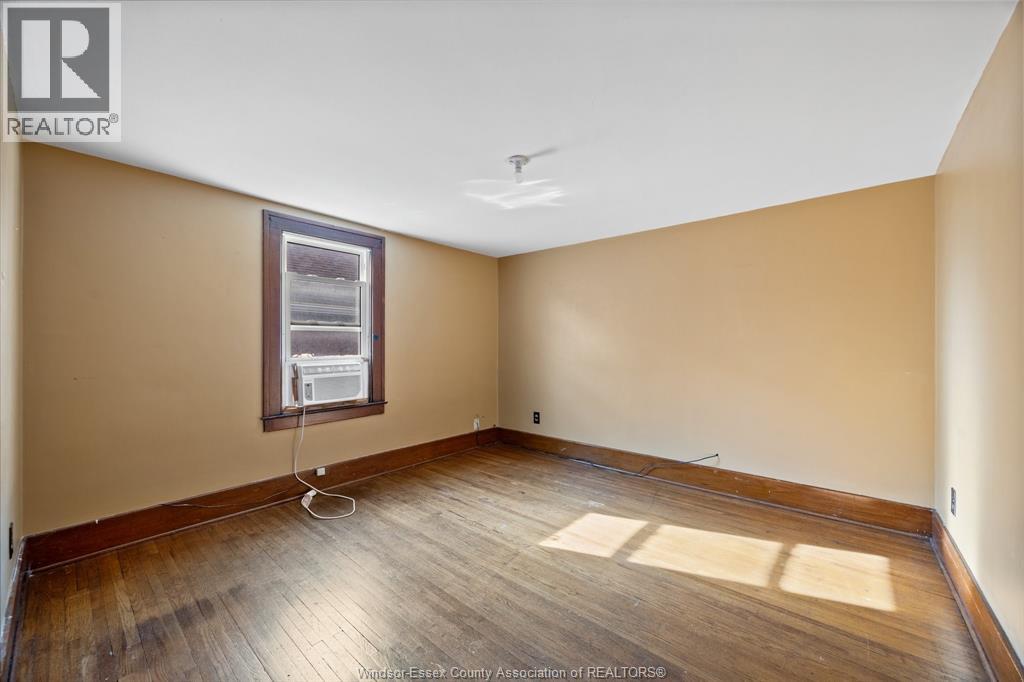 636 PARTINGTON AVENUE - 12